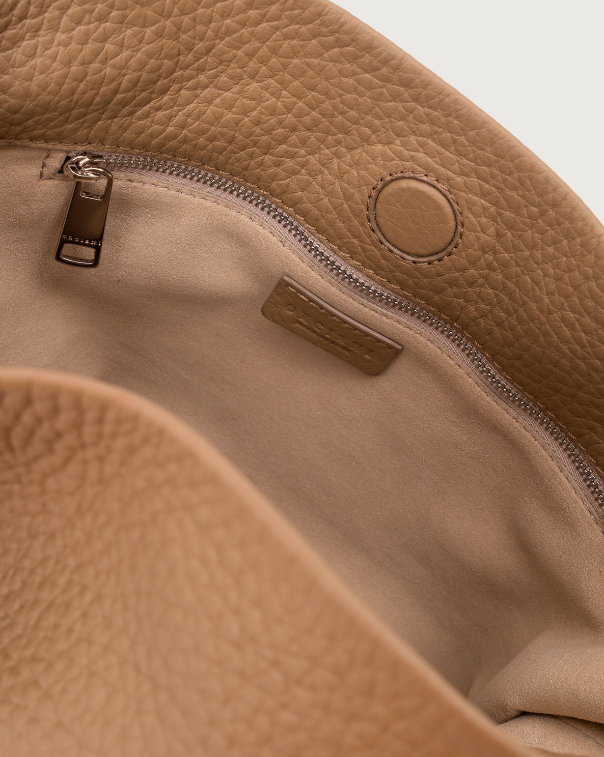 ORCIANI Secchiello a spalla Dori Soft in pelle con tracolla B02192 - immagine 3